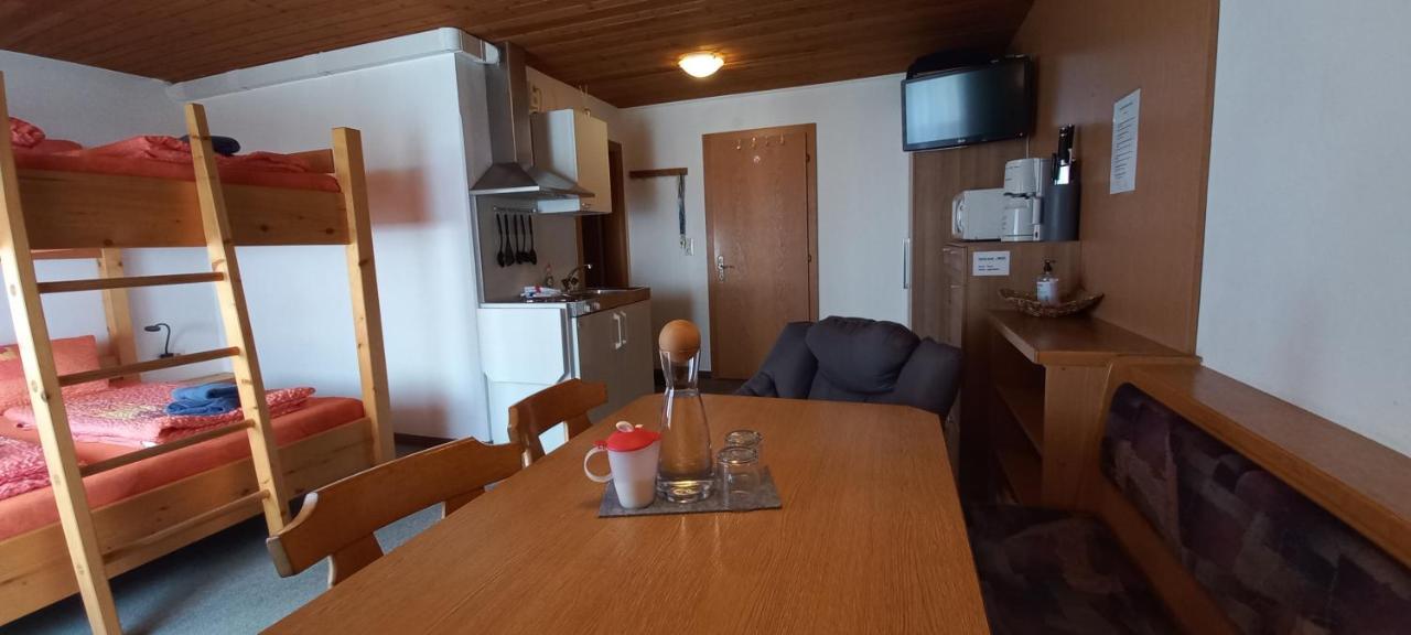 リート・イム・ツィラータールStudio Hochzillertal Mit Sauna & E-Ladestationアパートメント エクステリア 写真