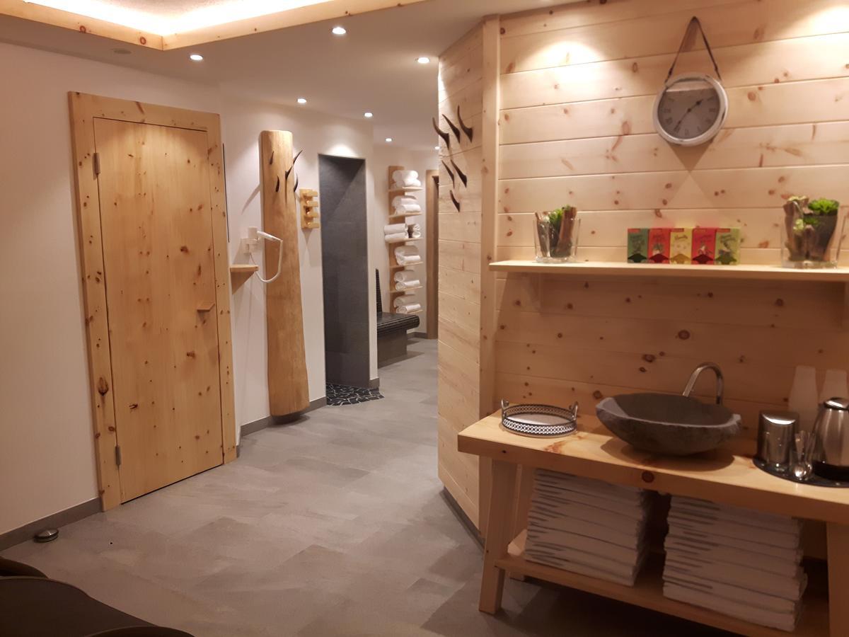 リート・イム・ツィラータールStudio Hochzillertal Mit Sauna & E-Ladestationアパートメント エクステリア 写真