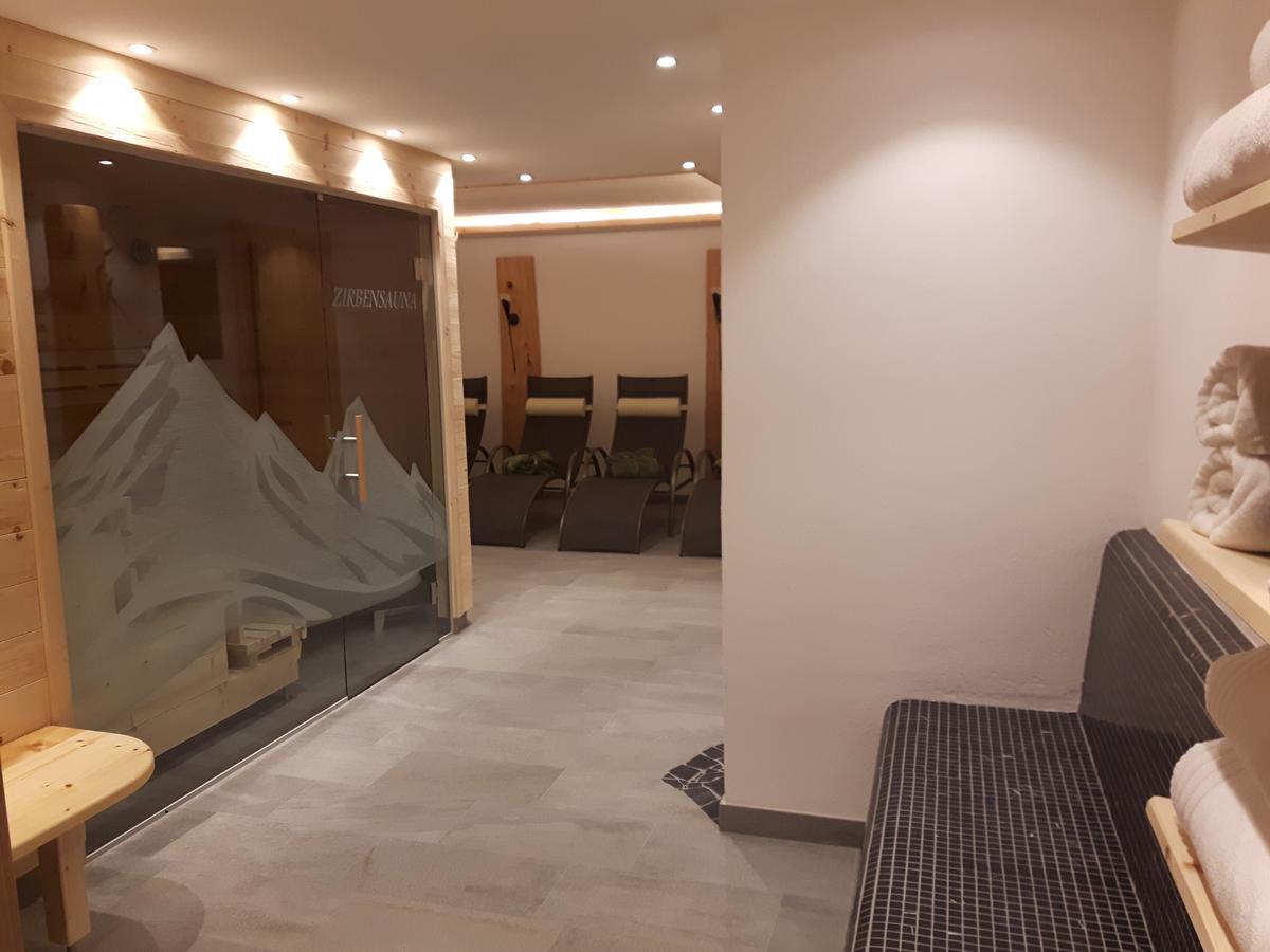 リート・イム・ツィラータールStudio Hochzillertal Mit Sauna & E-Ladestationアパートメント エクステリア 写真