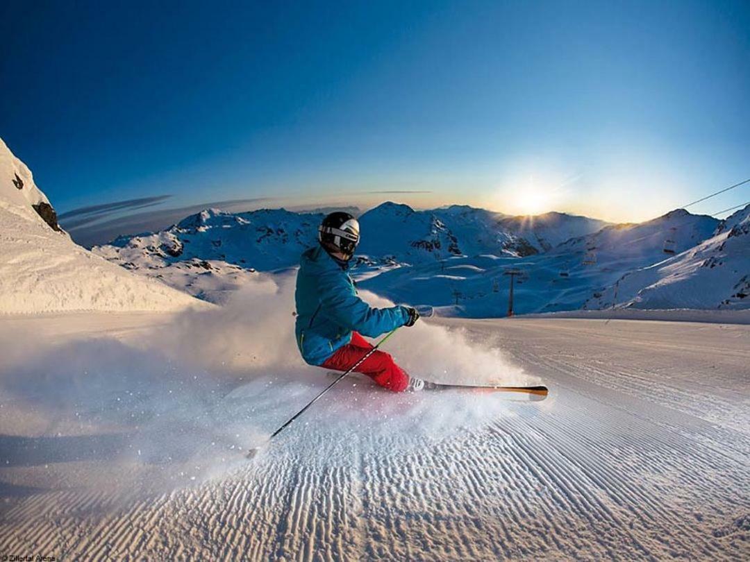 リート・イム・ツィラータールStudio Hochzillertal Mit Sauna & E-Ladestationアパートメント エクステリア 写真
